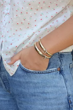 Medium Piercing Bangle