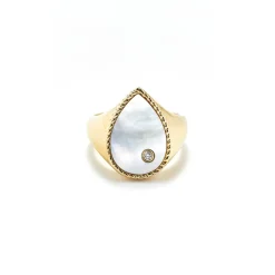 Mother of Pearl Pear Signet Ring