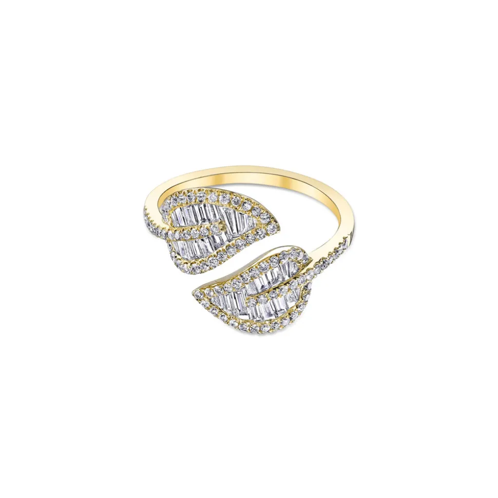 Small Leaf Diamond Ring
